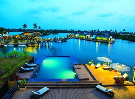 Aquatic Floating Resort